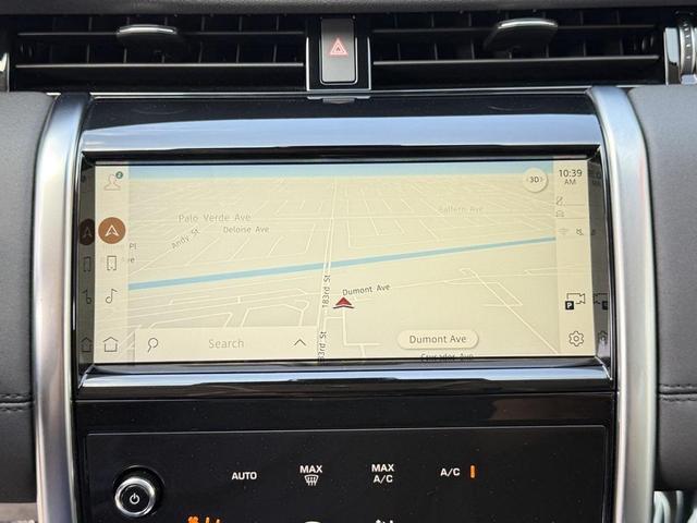 Photo of 2022 Gray Land Rover Discovery Sport