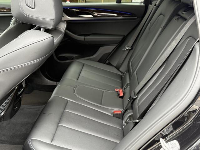 Photo of 2022 Black Sapphire Metallic BMW X3