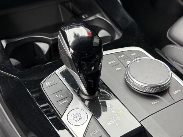 Photo of 2022 Black Sapphire Metallic BMW X3