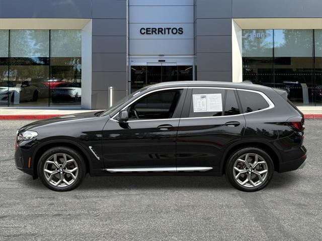 Photo of 2022 Black Sapphire Metallic BMW X3