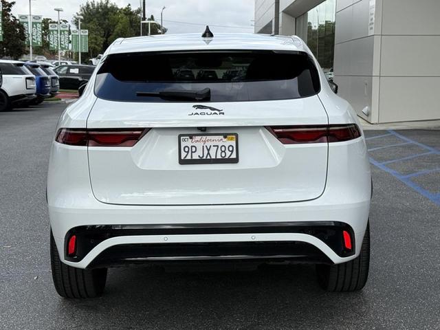 Photo of 2024 Fuji White Jaguar F-PACE