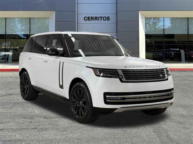 Photo of 2025 White Land Rover Range Rover