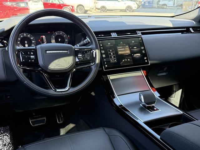 Photo of 2025 Carpathian Grey Premium Metallic Land Rover Range Rover Velar