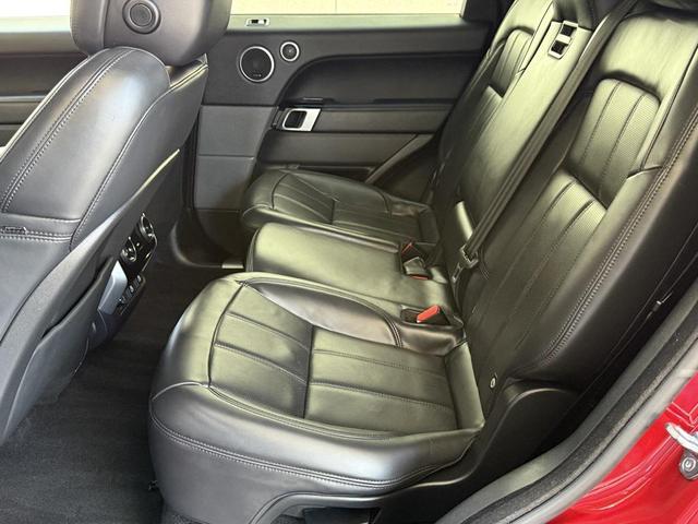 Photo of 2022 Red Land Rover Range Rover Sport