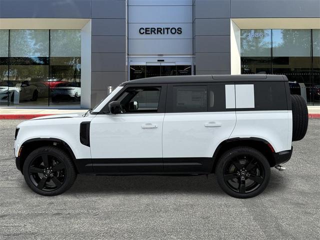 Photo of 2025 FUJI WHT Land Rover Defender