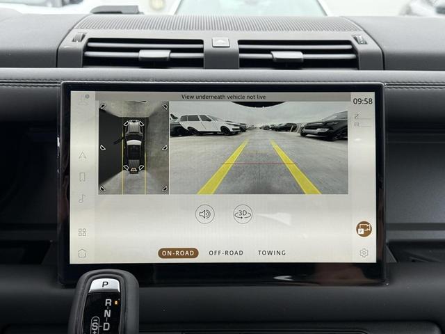 Photo of 2025 FUJI WHT Land Rover Defender