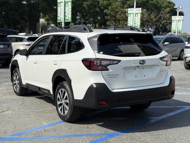 Photo of 2025 Crystal White Pearl Subaru Outback