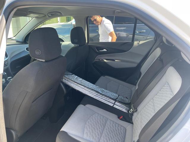 Photo of 2020 Summit White Chevrolet Equinox