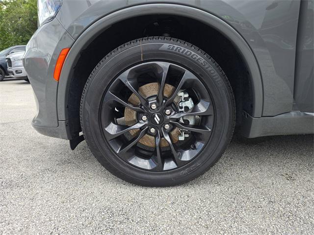 Photo of 2025 Destroyer Gray Clearcoat Dodge Durango