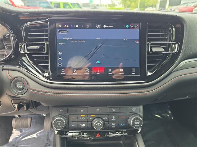 Photo of 2025 Destroyer Gray Clearcoat Dodge Durango