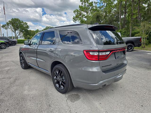 Photo of 2025 Destroyer Gray Clearcoat Dodge Durango
