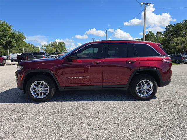 Photo of 2025 Velvet Red Pearlcoat Jeep Grand Cherokee