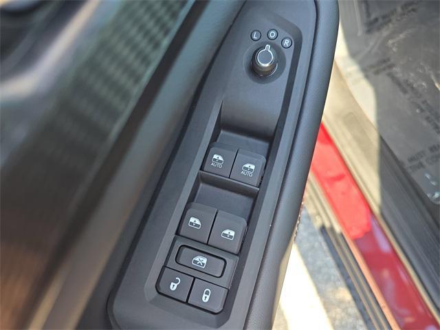 Photo of 2025 Velvet Red Pearlcoat Jeep Grand Cherokee