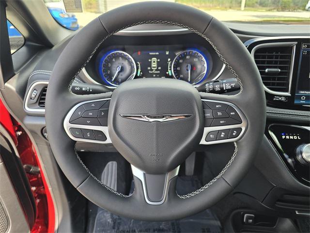 Photo of 2026 Pr6 Chrysler Pacifica