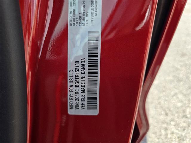 Photo of 2026 Pr6 Chrysler Pacifica