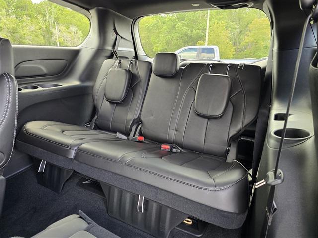 Photo of 2026 Pr6 Chrysler Pacifica