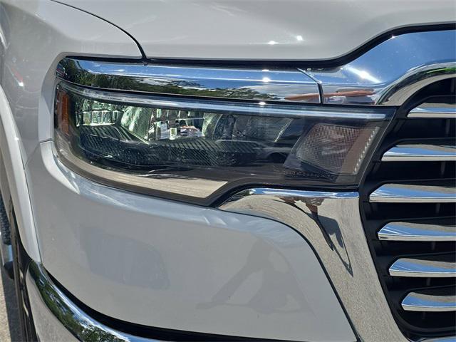 Photo of 2025 Bright White Clearcoat RAM 1500