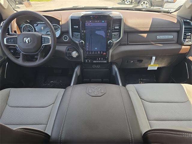 Photo of 2025 Bright White Clearcoat RAM 1500
