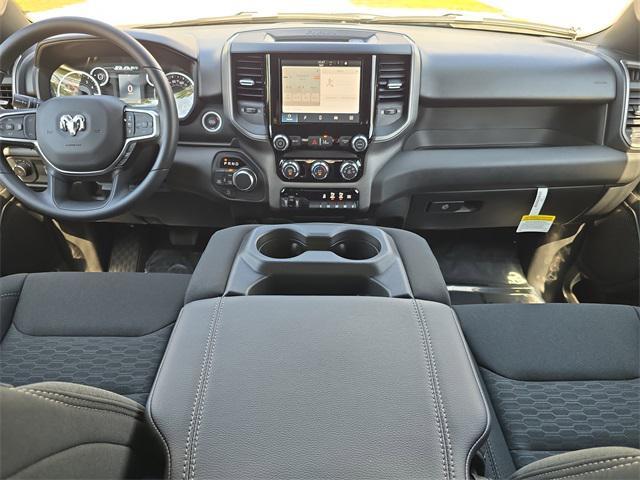 Photo of 2025 Bright White Clearcoat RAM 1500