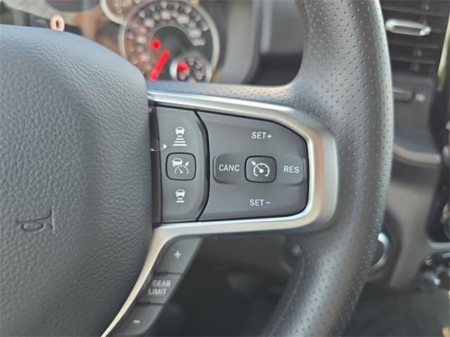 Photo of 2025 Bright White Clearcoat RAM 1500