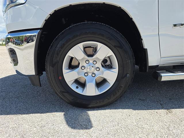 Photo of 2025 Bright White Clearcoat RAM 1500