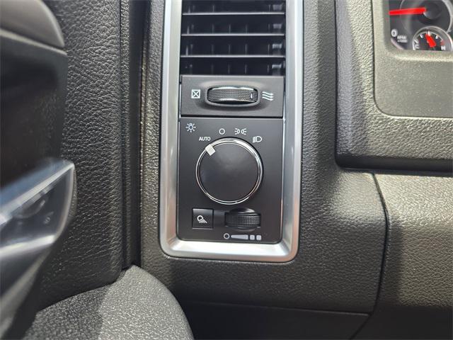 Photo of 2024 Granite Crystal Metallic Clearcoat RAM 1500 Classic