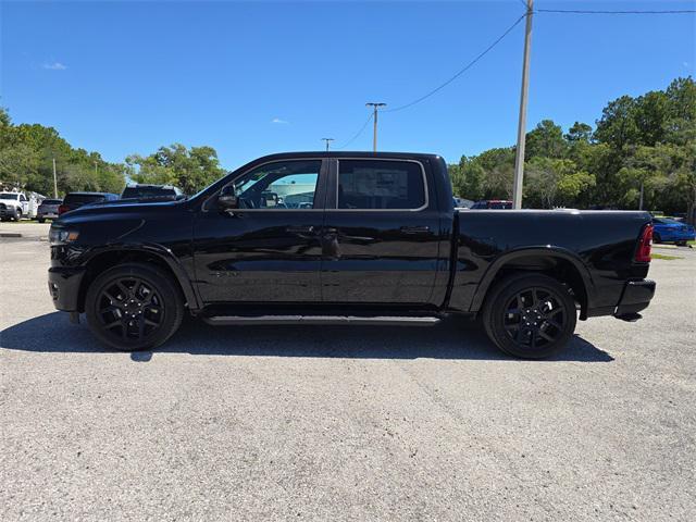 Photo of 2026 Diamond Black Crystal Pearlcoat RAM 1500