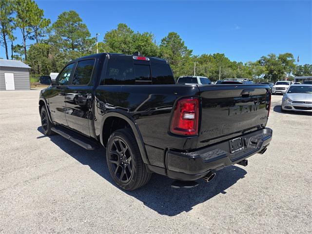 Photo of 2026 Diamond Black Crystal Pearlcoat RAM 1500
