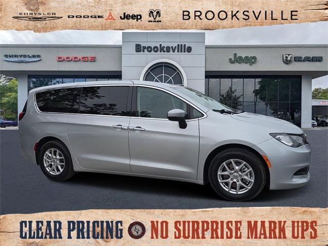 2023 Chrysler Voyager
