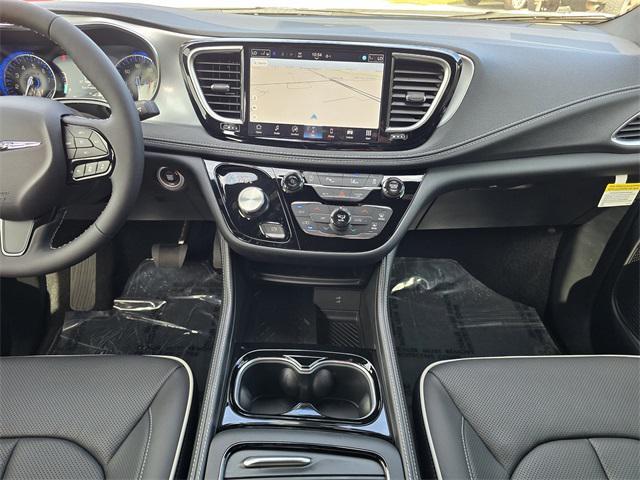 Photo of 2026 Pw7 Chrysler Pacifica