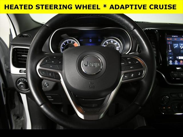 Photo of 2021 Bright White Clearcoat Jeep Cherokee