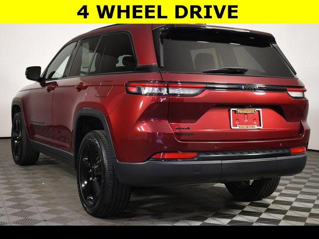 Photo of 2023 Velvet Red Pearlcoat Jeep Grand Cherokee