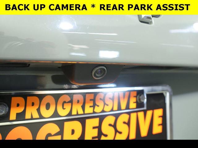 Photo of 2019 Sting-Gray Clearcoat Jeep Cherokee