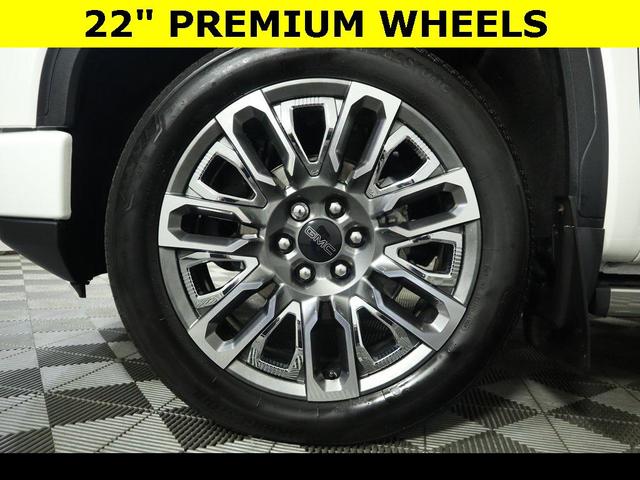 Photo of 2023 White Frost Tricoat GMC Sierra 1500