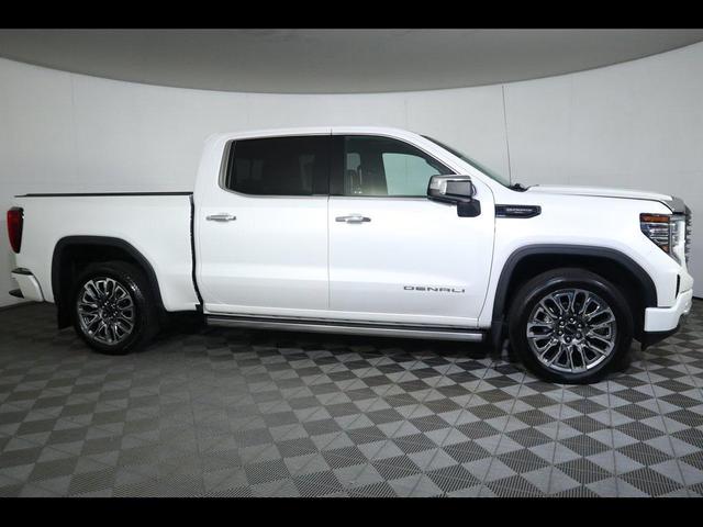 Photo of 2023 White Frost Tricoat GMC Sierra 1500