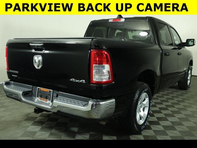 Photo of 2023 Diamond Black Crystal Pearlcoat RAM 1500