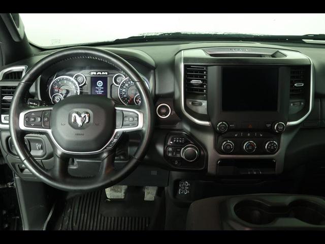 Photo of 2023 Diamond Black Crystal Pearlcoat RAM 1500