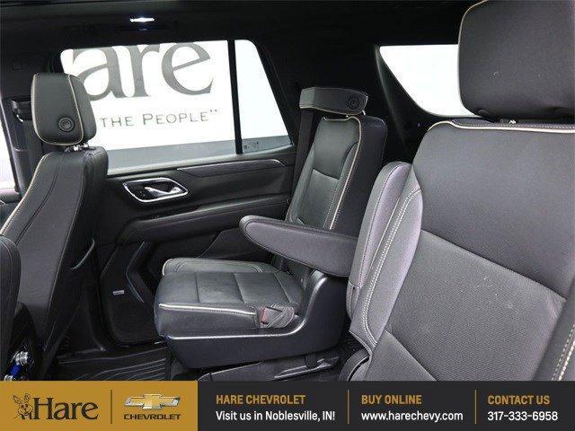 Photo of 2023 White Frost Tri-Coat GMC Yukon