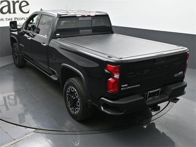 Photo of 2022 Black Chevrolet Silverado 3500