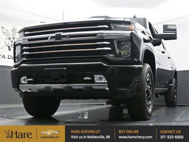 Photo of 2022 Black Chevrolet Silverado 3500