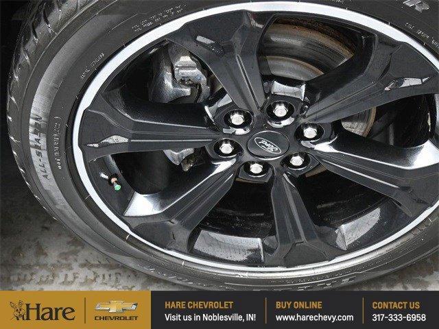 Photo of 2022 Red Metallic Ford Expedition