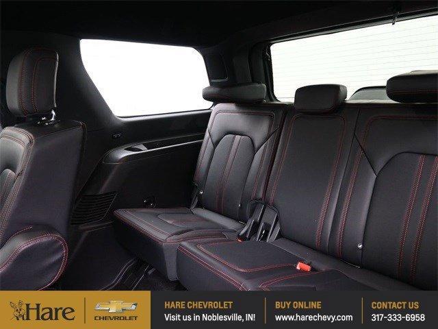 Photo of 2022 Red Metallic Ford Expedition