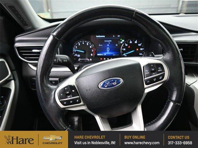 Photo of 2020 White Ford Explorer
