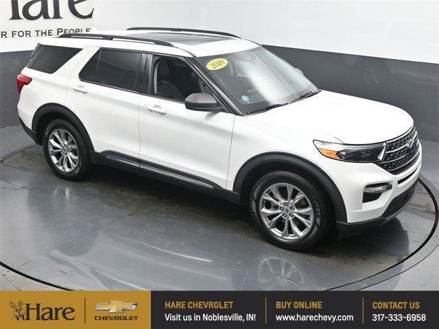 Photo of 2020 White Ford Explorer