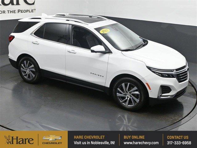 Photo of 2022 Summit White Chevrolet Equinox