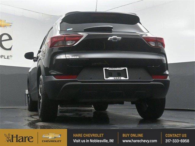 Photo of 2021 Mosaic Black Metallic Chevrolet Trailblazer
