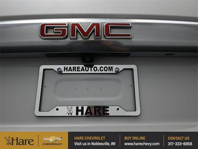 Photo of 2021 White Frost Tri-Coat GMC Yukon