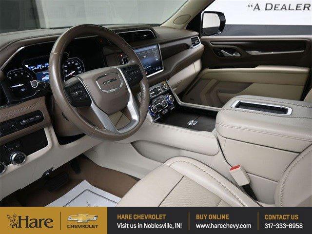 Photo of 2021 White Frost Tri-Coat GMC Yukon