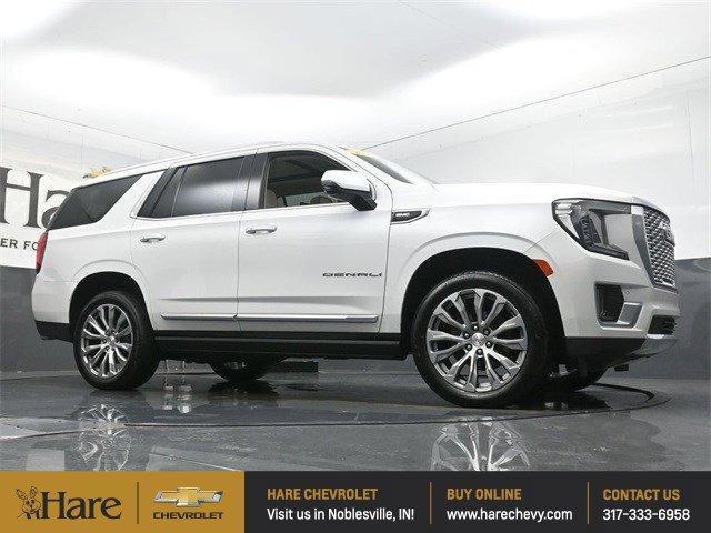 Photo of 2021 White Frost Tri-Coat GMC Yukon