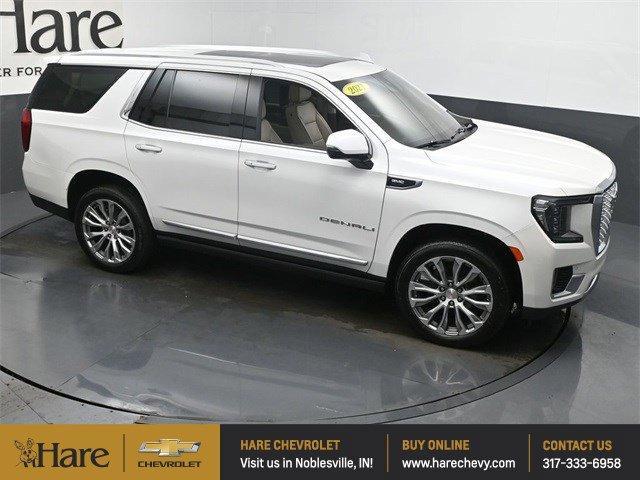 Photo of 2021 White Frost Tri-Coat GMC Yukon